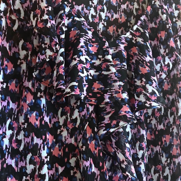 Daisy Fuentes Ruffle Tank - Picture 3 of 5